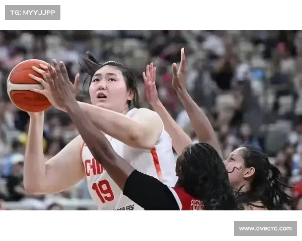中国女篮力争连续四届进决赛 韩旭张子宇双塔成制胜关键 中国女篮力争连续四届进决赛 韩旭张子宇双塔成制胜关键